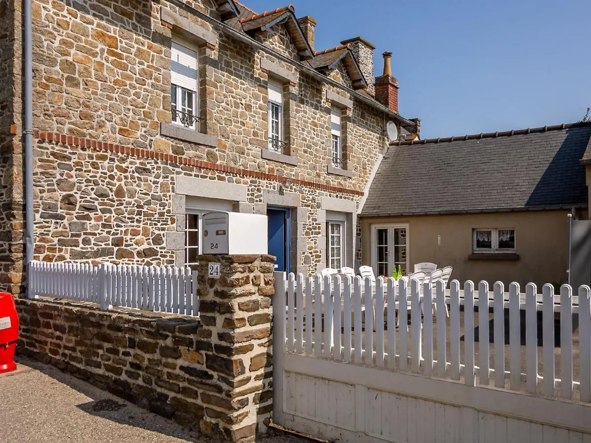 Holiday Home La Greve By Interhome Cherrueix Frankreich